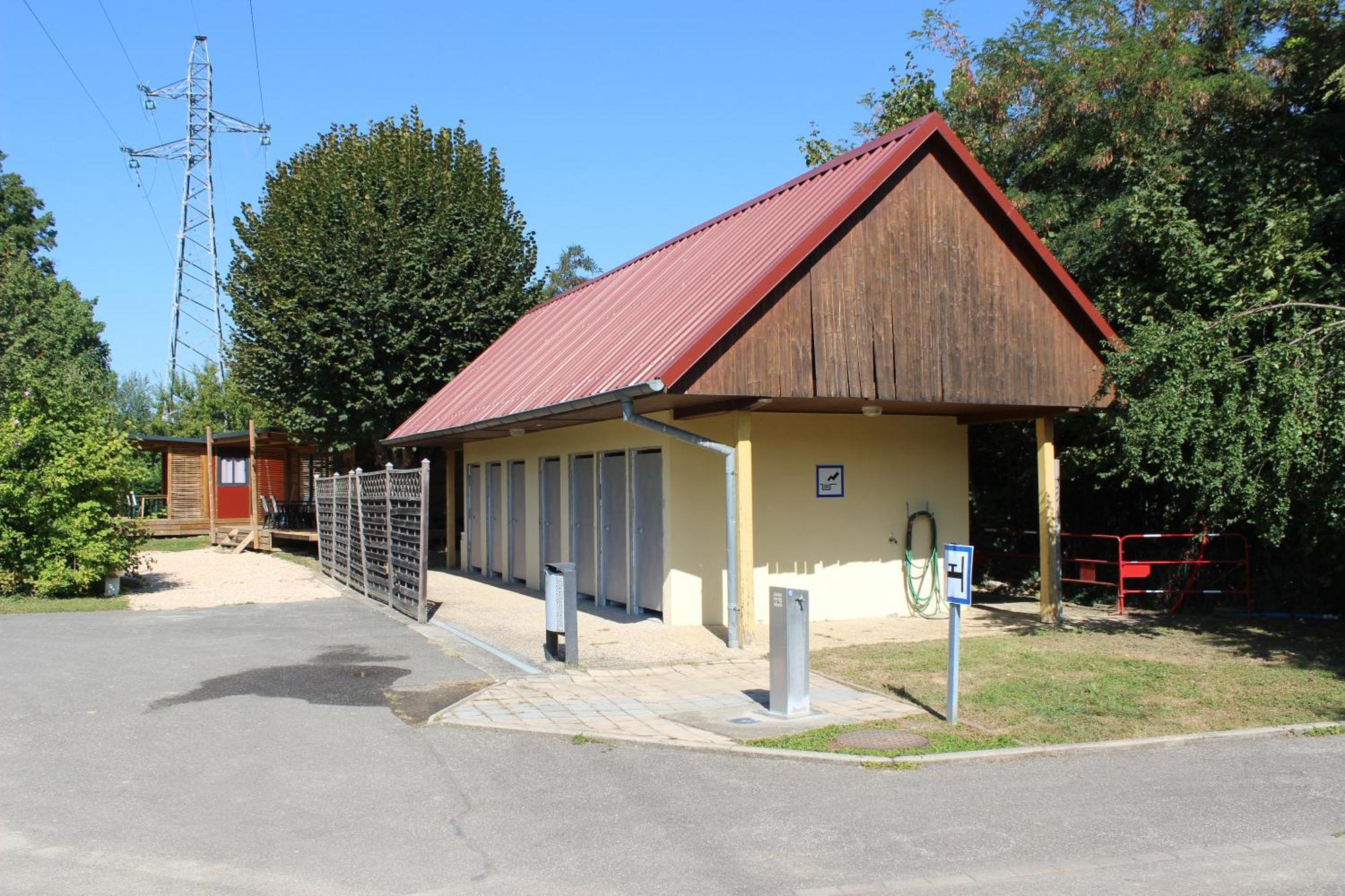 Camping Les Acacias Altkirch Exterior foto